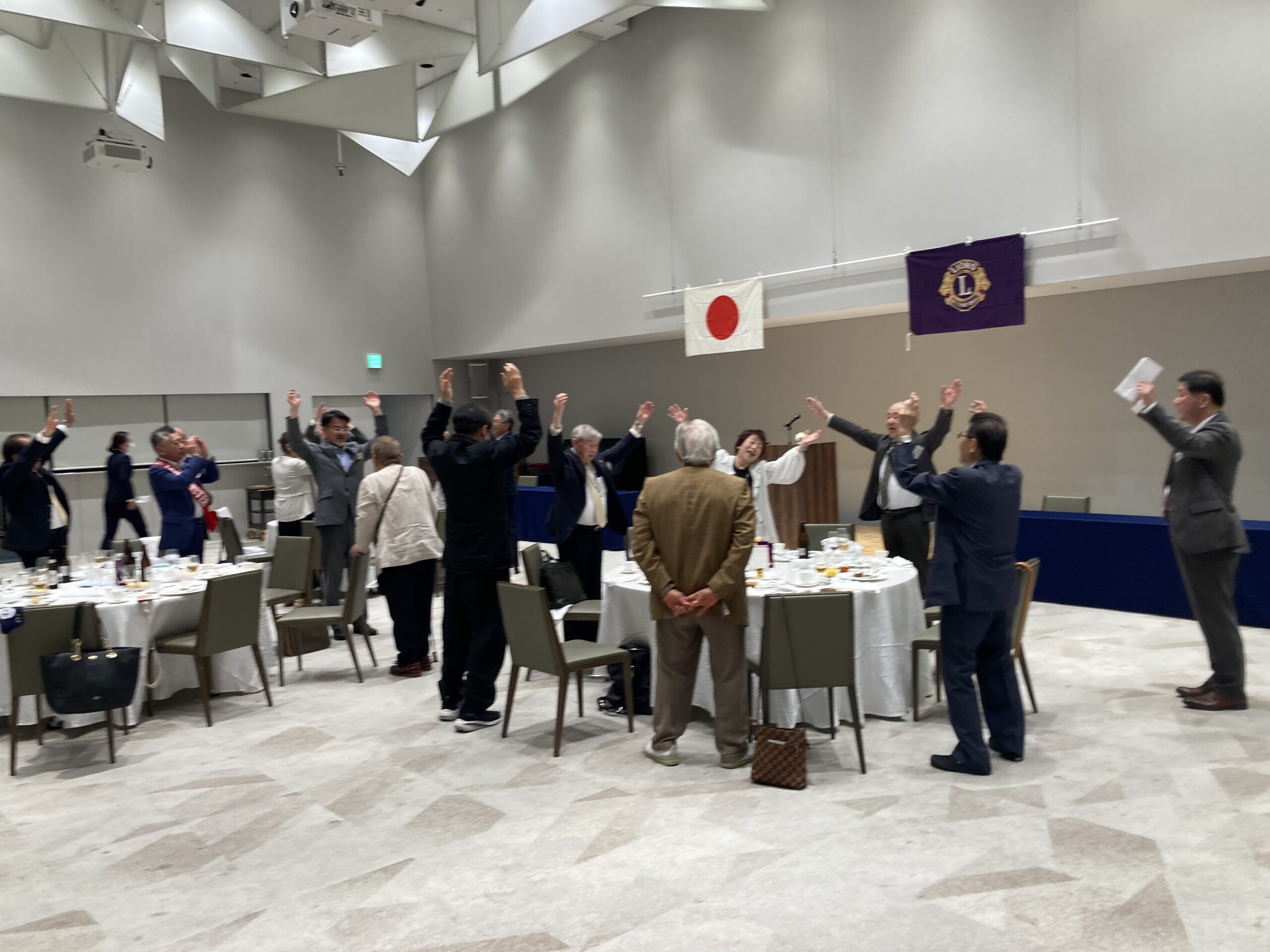 1547 回観劇家族例会